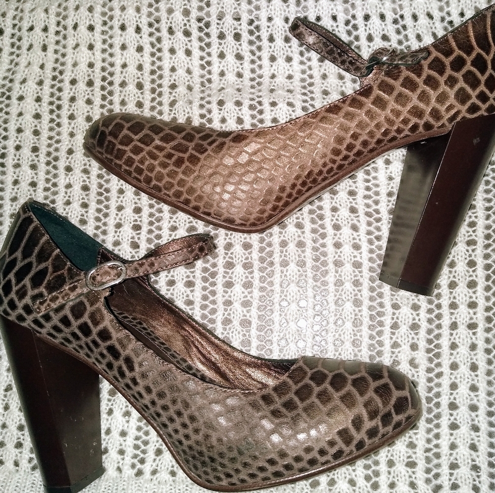 Hotic Istanbul Maryjane heels